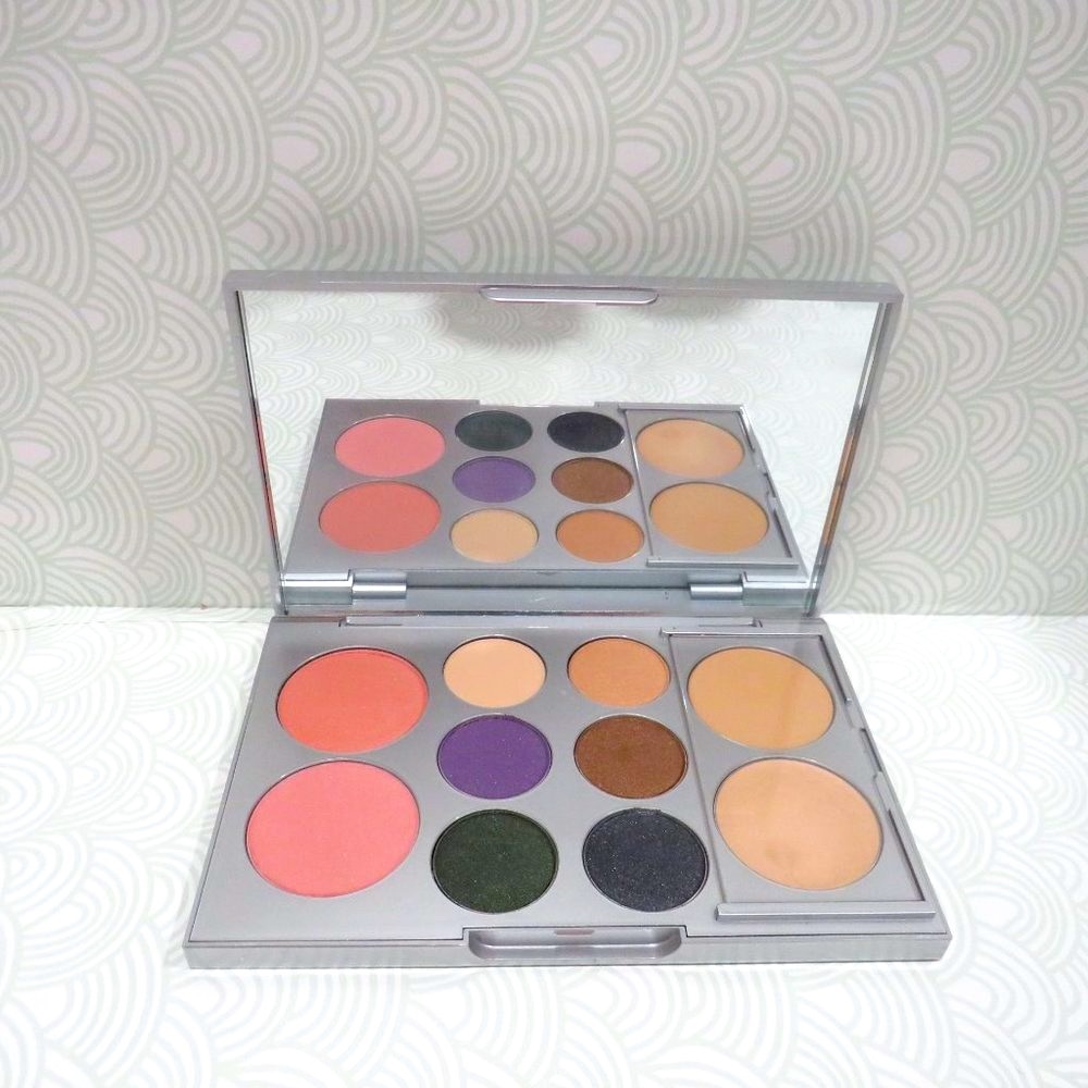 MALLY BEAUTY💥EVEN MORE PERFECT PALETTE TOTAL FACE KIT💥